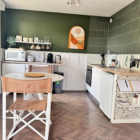 Studio La Petite Oasis- Ideal Couple - Calme - Balcon Sud - Lumineux - 10Min Du Centre & Plage - Proche Centre Juno Beach - Wifi Courseulles-sur-Mer Exterior foto